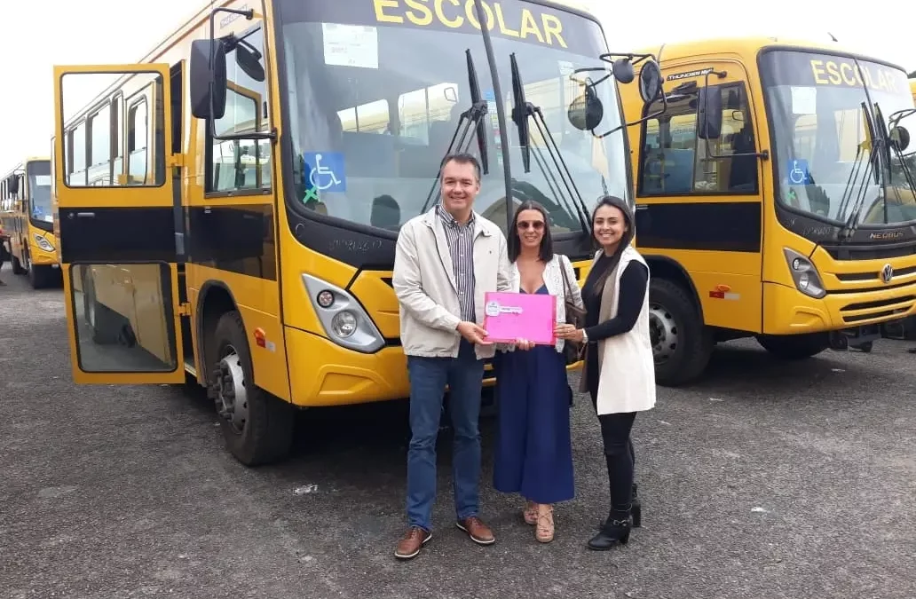 Guaratuba recebe ônibus para atender as demandas da Educação